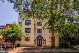 637 3rd St NE, Washington, DC 20002 - Photo 2