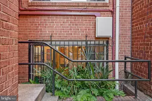 718 Park Rd NW, Washington, DC 20010 - Photo 4