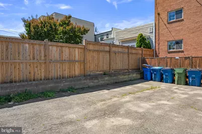 718 Park Road NW #1, Washington, DC 20010 - Photo 28