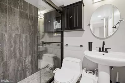 1527 16th Street NW #1, Washington, DC 20036 - Photo 18