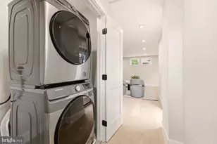 418 Allison St NW, Washington, DC 20011 - Photo 40