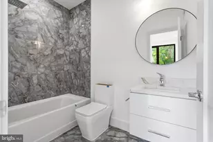 1810 Central Pl NE, Washington, DC 20002 - Photo 18