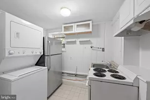 2219 Hall Pl NW, Washington, DC 20007 - Photo 30