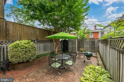 2219 Hall Place NW, Washington, DC 20007 - Photo 32