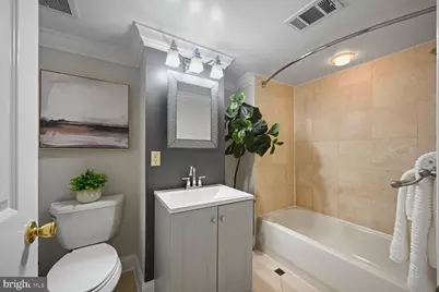 1832 Calvert Street NW #1, Washington, DC 20009 - Photo 12