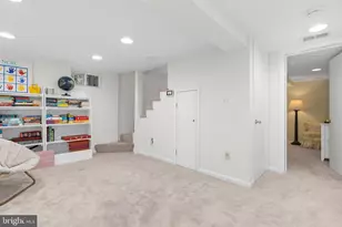 4310 Cathedral Ave NW, Washington, DC 20016 - Photo 38