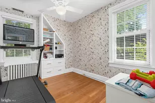 4310 Cathedral Ave NW, Washington, DC 20016 - Photo 36