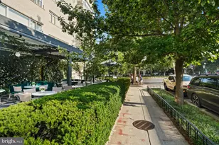 1718 P St NW, Washington, DC 20036 - Photo 32