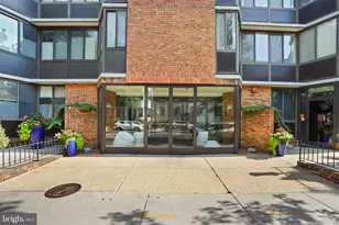 1718 P St NW, Washington, DC 20036 - Photo 2