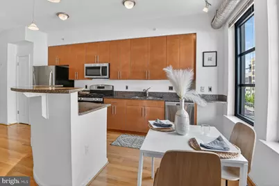 1390 Kenyon Street NW #418, Washington, DC 20010 - Photo 4