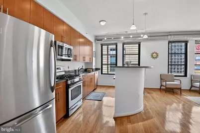 1390 Kenyon Street NW #418, Washington, DC 20010 - Photo 2