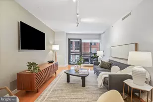 912 F St NW, Washington, DC 20004 - Photo 1