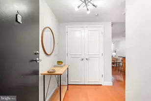912 F St NW, Washington, DC 20004 - Photo 2