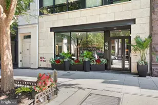 912 F St NW, Washington, DC 20004 - Photo 22