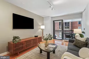 912 F St NW, Washington, DC 20004 - Photo 4