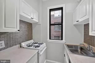 2515 K St NW, Washington, DC 20037 - Photo 8