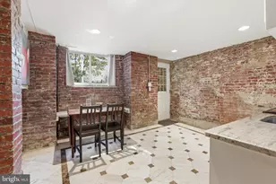 1227 1st St NW, Washington, DC 20001 - Photo 30
