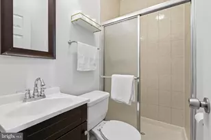 1227 1st St NW, Washington, DC 20001 - Photo 20