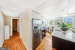1801 Wyoming Ave NW, Washington, DC 20009 - Photo 10