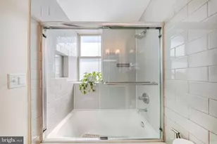 1801 Wyoming Ave NW, Washington, DC 20009 - Photo 14