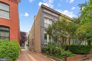 722 13th St SE, Washington, DC 20003 - Photo 16