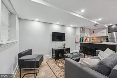 722 13th Street SE #UNIT B, Washington, DC 20003 - Photo 6