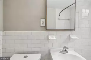 212 Oakwood St SE, Washington, DC 20032 - Photo 34