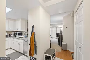 2301 N St NW, Washington, DC 20037 - Photo 6
