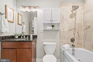 1321 Euclid St NW, Washington, DC 20009 - Photo 16