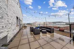 730 24th St NW, Washington, DC 20037 - Photo 34