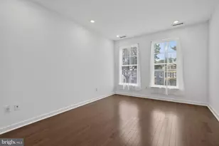 300 8th St NE, Washington, DC 20002 - Photo 6