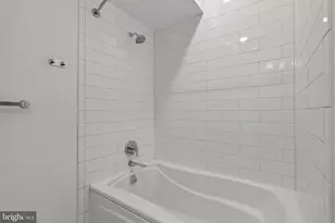 300 8th St NE, Washington, DC 20002 - Photo 12