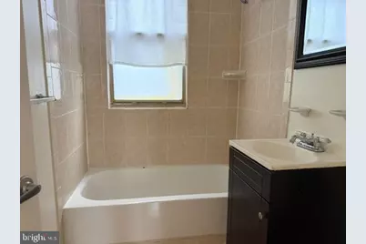 1725 Lanier Place NW #24B, Washington, DC 20009 - Photo 6
