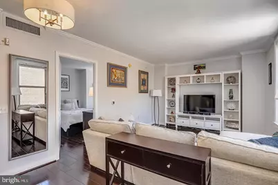 631 D Street NW #934, Washington, DC 20004 - Photo 2