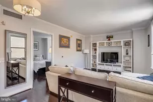 631 D Street NW, Washington, DC 20004 - Photo 2