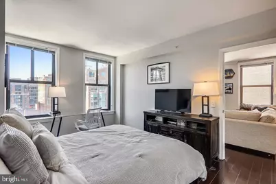 631 D Street NW #934, Washington, DC 20004 - Photo 4