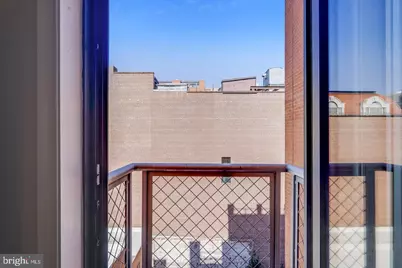 631 D Street NW #934, Washington, DC 20004 - Photo 20