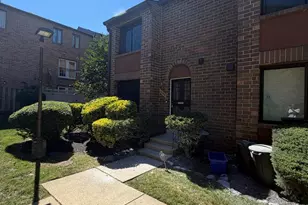 3157 Apple Rd NE, Washington, DC 20018 - Photo 2