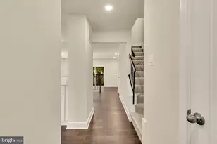 3157 Apple Rd NE, Washington, DC 20018 - Photo 4