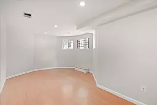 2801 11th St NW, Washington, DC 20001 - Photo 24