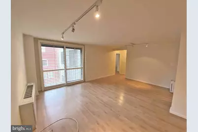 1601 18th Street NW #406, Washington, DC 20009 - Photo 2