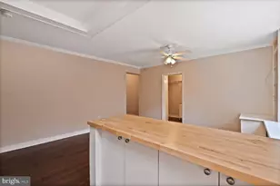 2130 N St NW, Washington, DC 20037 - Photo 2
