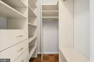 4201 Cathedral Ave NW, Washington, DC 20016 - Photo 12