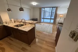 950 25th St NW, Washington, DC 20037 - Photo 2