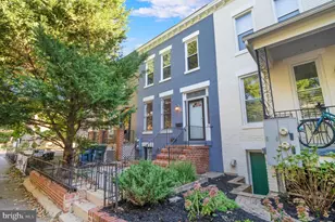 104 15th St SE, Washington, DC 20003 - Photo 2