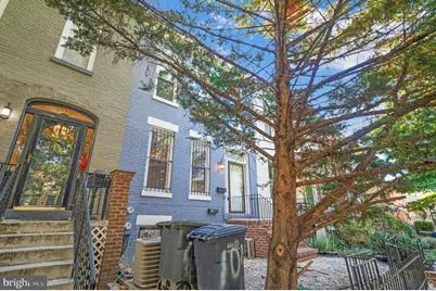 104 15th Street SE #UNIT A, Washington, DC 20003 - Photo 4