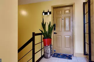 912 Barnaby St SE, Washington, DC 20032 - Photo 4