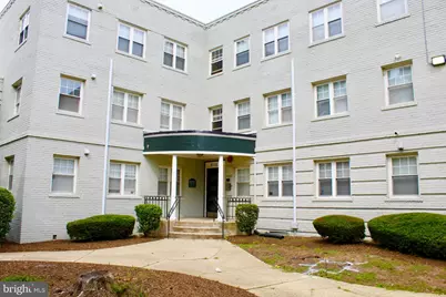 912 Barnaby Street SE #302, Washington, DC 20032 - Photo 2