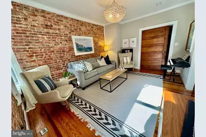 1811 Wyoming Avenue NW #22, Washington, DC 20009 - Photo 2