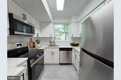 3801 Newark Street NW #A427, Washington, DC 20016 - Photo 2